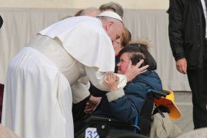 Pope_Francis_embraces_disabled_at_the_general_audience_in_St_Peters_Square_Jan_27_2016_Credit_Daniel_Ibanez_CNA_1_27_16